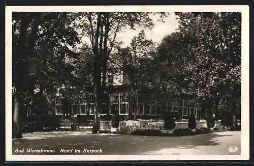 AK Bad Warmbrunn, Hotel im Kurpark