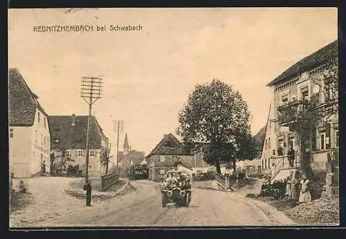 AK Rednitzhembach bei Schwabach, Strassenpartie mit Auto