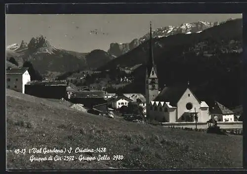 AK St. Christina /Grödnertal, Teilansicht mit Kirche