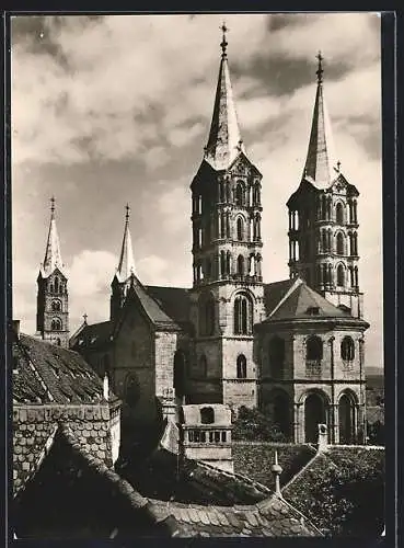 Foto-AK Deutscher Kunstverlag, Nr. 8, Walter Hege: Bamberg, Dom von Nordwesten gesehen