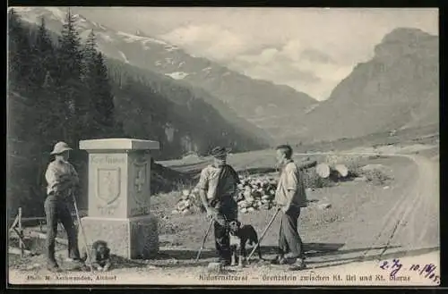 AK Klausenpass, Klausenstrasse mit Grenzstein