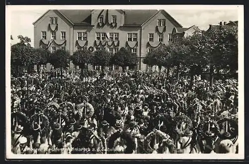 AK Kamenz, Volksfest Forstfest, Aufmarsch a. d. Schulplatz