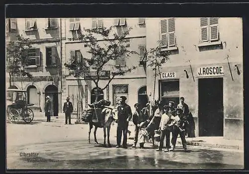 AK Gibraltar, Vegetables Seller, Strassenverkäufer vor einem Haus