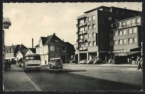 AK Itzehoe, Der Dithmarscher Platz mit Restaurant-Hotel Dithmarscher Hof