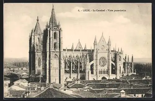 AK Leon, La Catedral, Vista panoràmica