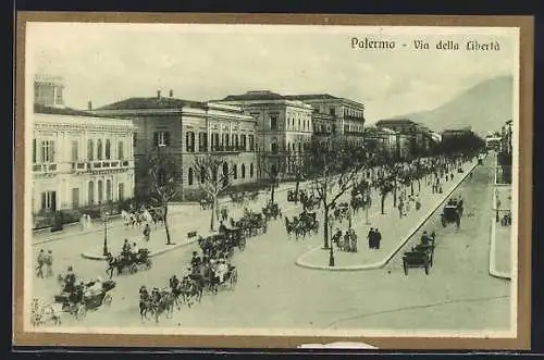 AK Palermo, Via della Liberta, Pferdekutschen auf der Strasse