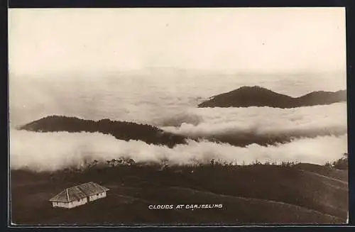 AK Darjeeling, Stadt in den Wolken