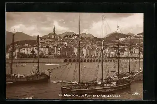 AK Menton, Le Port et la Vieille Ville