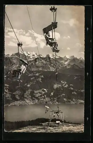 AK Beatenberg, Sportbahn Beatenberg-Niederhorn mit Blümlisalp und Doldenhorn