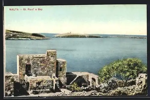 AK St. Paul`s Bay, Blick über Steinhaus aufs Meer