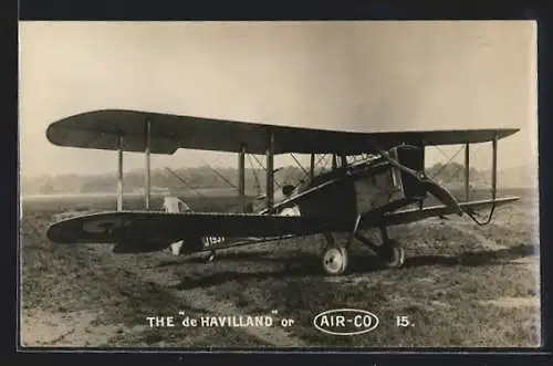 AK The de Havilland or Air-Co 15, Bomber am Boden