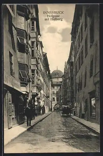 AK Innsbruck, Hofgasse mit Hofburg