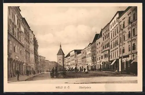 AK Wels, Stadtplatz mit Geschäften