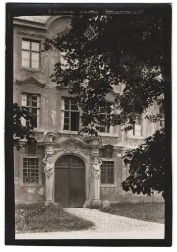 Fotografie W. Apel, Berlin, Ansicht Eichstätt, Portal Kavalier-Hof in der Residenz