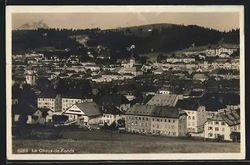 AK La Chaux-de-Fonds, Ortsansicht aus der Vogelschau