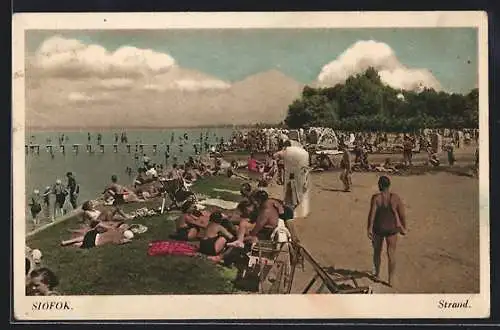 AK Siófok, Badegäste am Strand