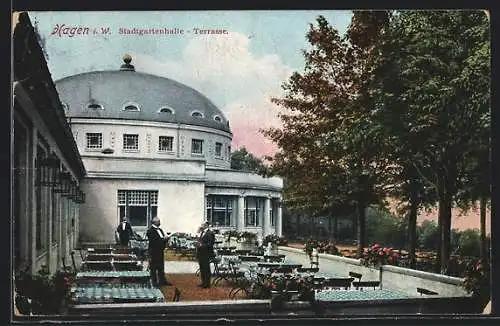 AK Hagen i. W., Stadtgartenhalle-Terrasse