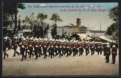 AK Gibraltar, The Staffordshire Regiment marching by the Alameda Gardens to be inspected by H. M. King George V.