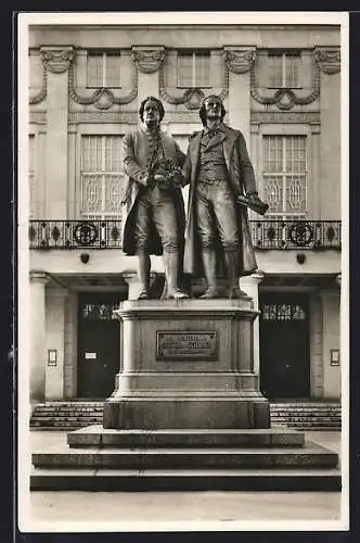 AK Weimar / Thüringen, Goethe- und Schillerdenkmal