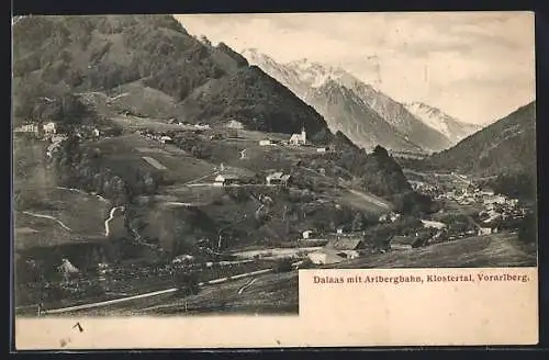 AK Dalaas /Klostertal, Teilansicht mit Arlbergbahn