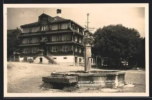 AK Schwarzenberg /Vorarlberg, Gasthof und Pension Hirschen mit Brunnen