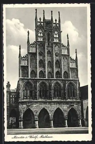 AK Münster i. Westf., Frontalansicht des Rathauses