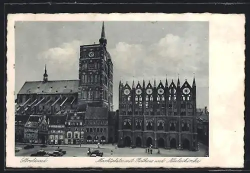 AK Stralsund, Marktplatz mit Rathaus und Nicolaikirche