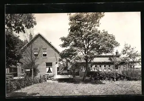 AK Kaag, Jeugdherberg De Trekschuit