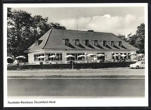 AK Düsseldorf, Autobahn-Rasthaus von der Strasse aus