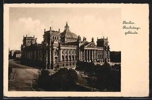 AK Berlin-Tiergarten, Blick aufs Reichstagsgebäude