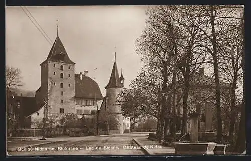 AK Nidau am Bielersee, Schloss Nidau mit Strassenpartie