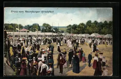 AK Naumburg / Saale, Besucher auf dem Naumburger Kirschfest, Volksfest