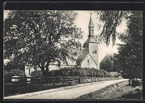 AK Visingsö, Strassenpartie mit Kirche