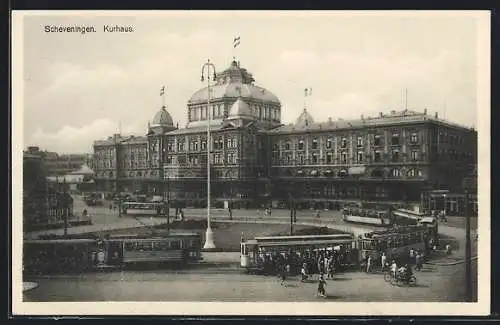 AK Scheveningen, Strassenbahnen vor dem Kurhaus