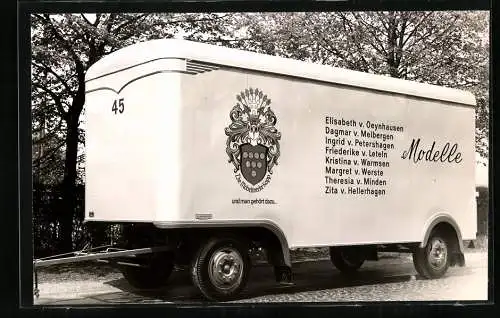 Fotografie Ackermann-Fahrzeugbau Wuppertal, Lastwagen Aufbauten, LKW - Anhänger Fa. Möbelwerke Kopp