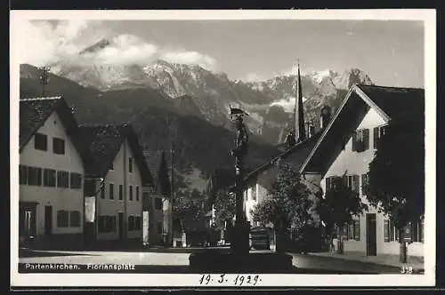 AK Partenkirchen, Auf dem Floriansplatz