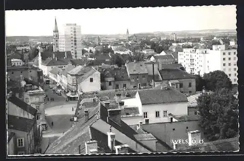 AK Wels /O.-Ö., Teilansicht mit Strassenpartie