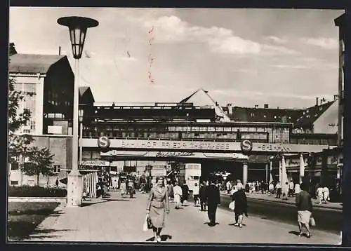 AK Berlin, Bahnhof Friedrichstrasse, Doppeldeck-Omnibus