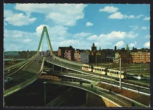 AK Köln am Rhein, Strassenbahn auf der Severinsbrücke