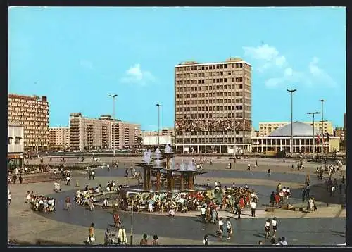 AK Berlin, Alexanderplatz mit Haus des Lehrers