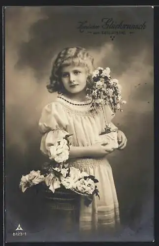 Foto-AK Photochemie Berlin Nr. 6723-1: Mädchen mit Blumen und Geburtstagswunsch