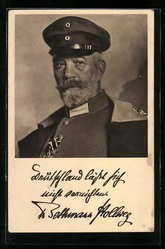 AK Reichskanzler von Bethmann Hollweg in Uniform mit Schirmmütze und Eisernem Kreuz