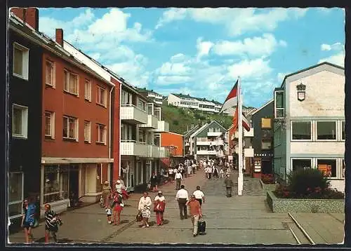 AK Helgoland, Lung Wai und rechts das Rathaus