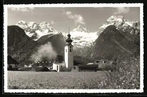 Fotografie J. Schmidt, Lofer, Ansicht Lofer, Ortsansicht gegen Steinberge