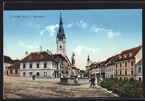 AK Horn, Marktplatz mit Brunnen