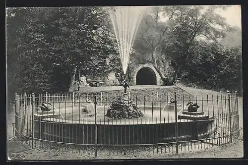 AK Frankenhausen /Kyffh., Springbrunnen-Parthie in Rennaus Erdfall