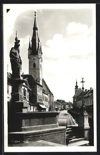 AK Horn, Ortspartie mit Kirchturm am Brunnen