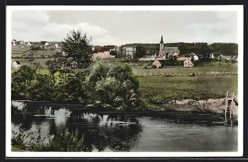 AK Oberlahr /Westerwald, Idyllische Ortsansicht