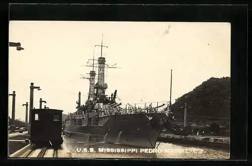 AK Pedro Miguel, The USS Mississippi