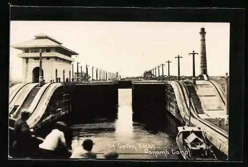 AK Gatun Locks, In the locks at the Panama Canal